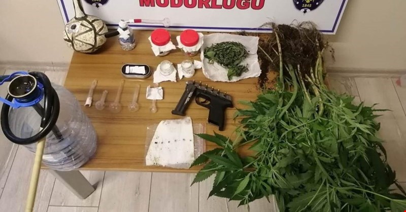 Akçakoca’da uyuşturucu taciri şahıs tutuklandı