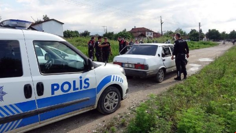 'Dur' ihtarına uymayan alkollü ve ehliyetsiz sürücüye 18 bin TL ceza