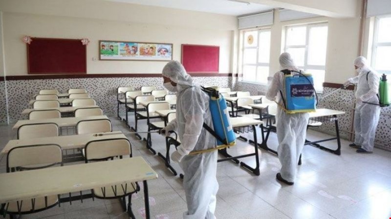 Karasu'dan sonra bu kez Hendek! 2 okulda 65 öğrenci karantinada