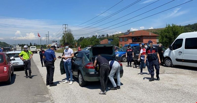 Tüm araçlar tek tek çevrildi!
