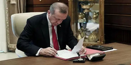 İktidar 'Anayasa' süreci için çalışmaları başlattı: Tarih belli oldu!