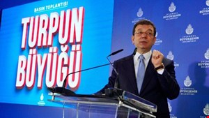 İmamoğlu ifadesinin ardından adliye önünde seçim mesajı verdi: ‘Sandık, gelecek, bu iktidar gidecek bu kadar net’