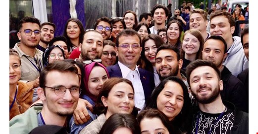 İmamoğlu’ndan gençlere dayanışma çağrısı: Boyun eğmeyin