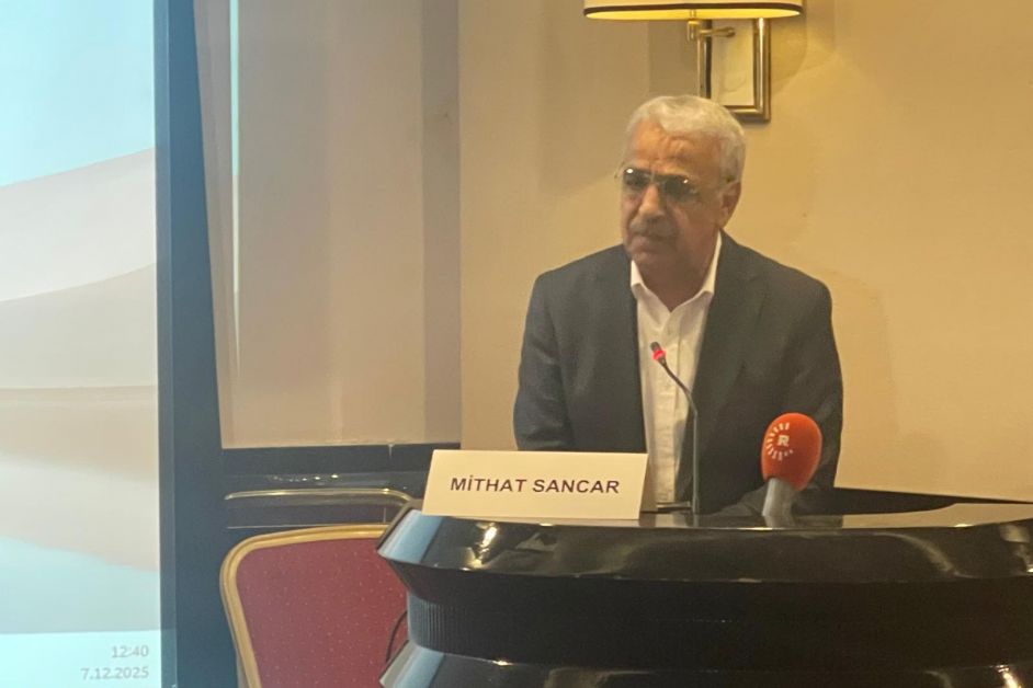 İmralı Heyeti Üyesi Mithat Sancar: Sürekli olmazları öne çıkaran yaklaşım tehlikelidir