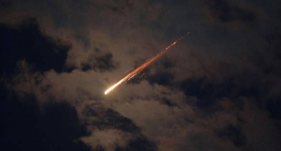 İran cepheyi genişletiyor: Kuveyt'e 'Füze Yağmuru'