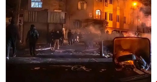 İran'daki olaylarda can kaybı 3 bin 919'a çıktı