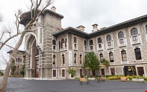 İstanbul Erkek Lisesi'nde neler oluyor?