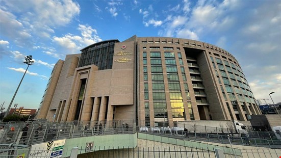 İstanbul merkezli 'kara para' operasyonu: 9 şirkete el konuldu