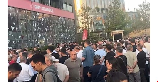 İstanbul’da bir mahkeme CHP’ye kayyım atamanın provasını yaptı