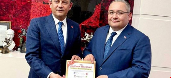 İşte Özgür Özel'in, CHP'den istifa eden Keçiören Belediye Başkanı Mesut Özarslan'a attığı kriz mesajları