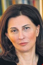 Nuray MERT