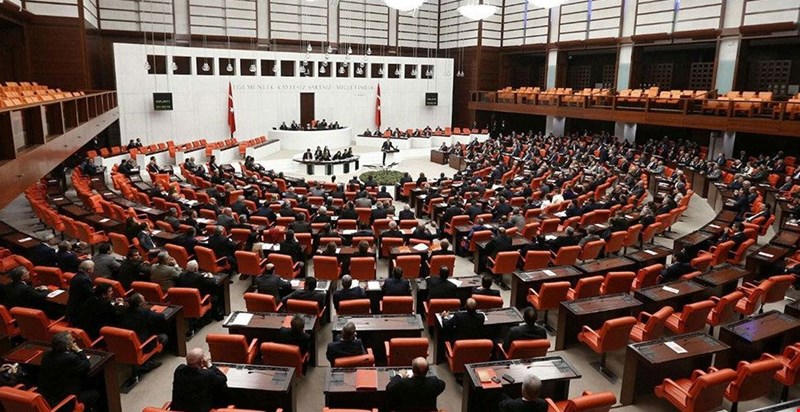 Son dakika... İnfaz düzenlemesi TBMM Adalet Komisyonunda kabul edildi