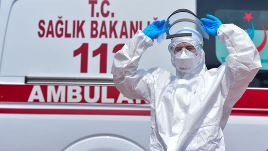 TTB’den Covid-19 pandemisinde 5. ay raporu: Aktif hasta sayısı açıklananın 10 katı, sağlıkçılar tüke
