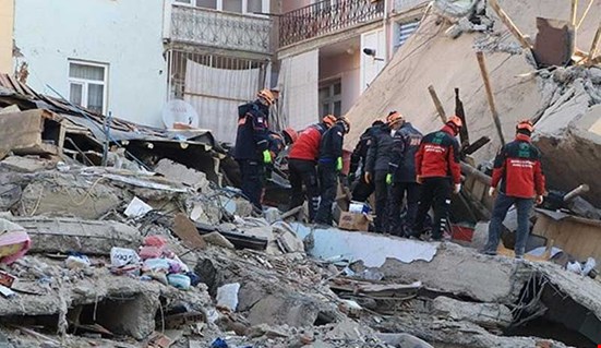 Prof. Dr. Altan: İstanbul depreminin ayak seslerini duyuyorum ama hazır değiliz
