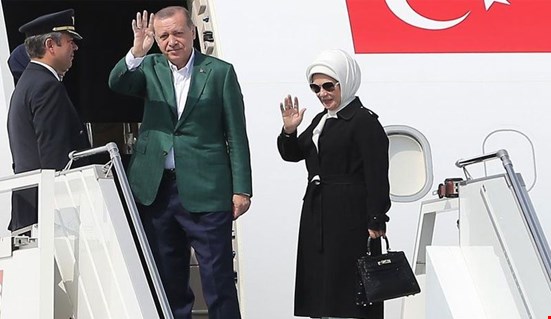Erdoğanın boykot çağrısına yanıt: Önce hanımefendi çantasından kurtulsun