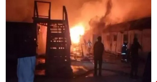 Afganistan'da hastaneye hava saldırısı: Can kaybı 400’e ulaştı