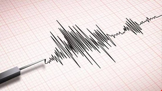 Akdeniz ve Ege'de hissedilen 5,8 büyüklüğünde korkutan deprem!