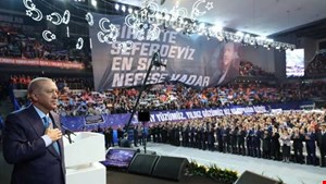 AKP 8. Olağan Kongresi: Teşkilatlardaki değişim parti yönetimi ve kabineye de yansıyacak mı?