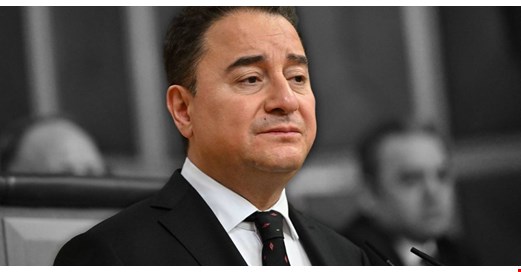 Ali Babacan: CHP ciddi bir saldırı altında, çok boyutlu bir siyasi operasyon yürütülüyor!
