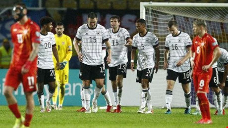 Almanya, Katar 2022'ye katılma hakkı kazanan ilk takım oldu