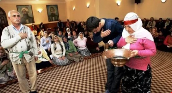 Anadolu Aleviliği’nin ebruli yapısı (3): Ebrulikteki inanç renklerinin mahiyetindeki siyasal etki