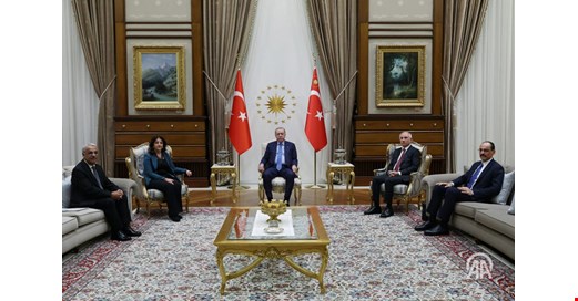 Ankara’da çözüm günü: Hakan Fidan komisyonda konuştu, İmralı Heyeti Beştepe’de