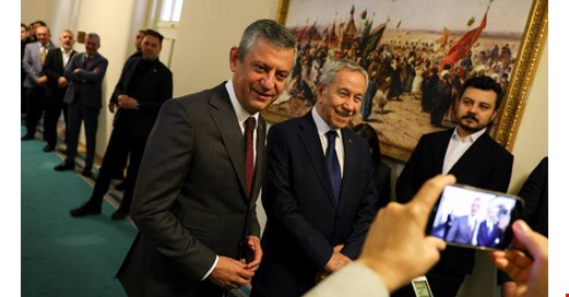 Arınç, Özel’le görüşmesini anlattı: Normalleşme geride kaldı