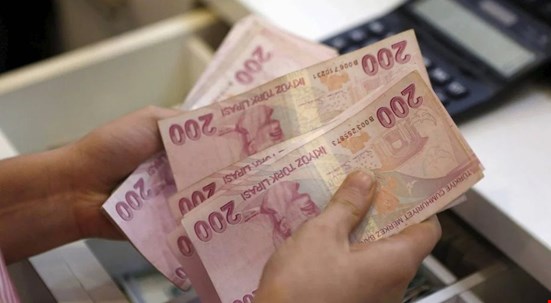 Asgari ücrette üç ayda 3 bin 622 TL kayıp