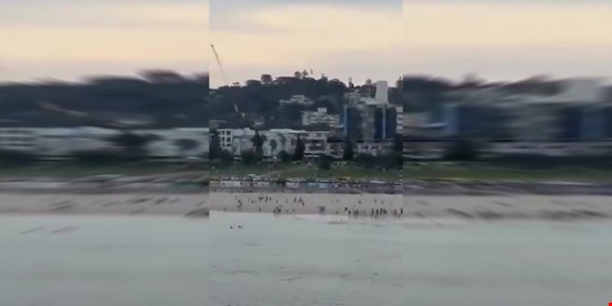 Avustralya’da plajda silahlı saldırı: 9 kişi öldü, 12 kişi yaralandı