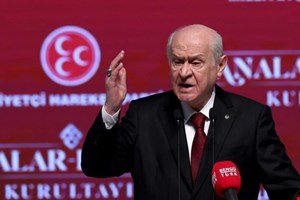 Bahçeli’den dikkat çeken bayram mesajı: “Türkiye sandıkta kurulmamıştır. Herkes aklını başına almalı”
