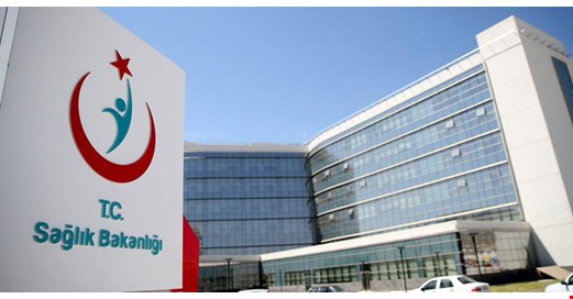 Bakanlıktan 'Kıyafetini açık bulduğu hastayı muayene etmedi' iddiasına soruşturma