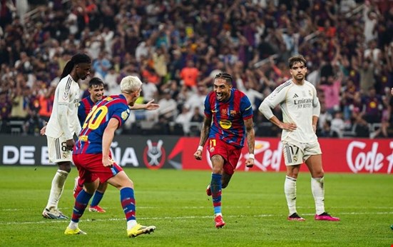 Barcelona, Real Madrid'i 3-2 yenerek İspanya Süper Kupası'nı kazandı