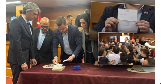Bayrampaşa'da AK Parti'nin adayı İbrahim Akın başkanvekili oldu