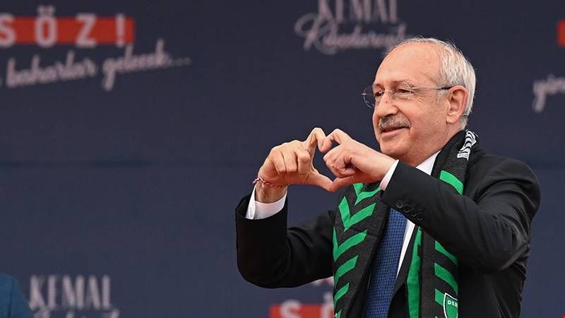 Bekir Ağardır: Kılıçdaroğlu'nun ilk turda kazanma şansı var, ikinci tura kalırsa yüzde 52-53 oy alacak gibi görünüyor