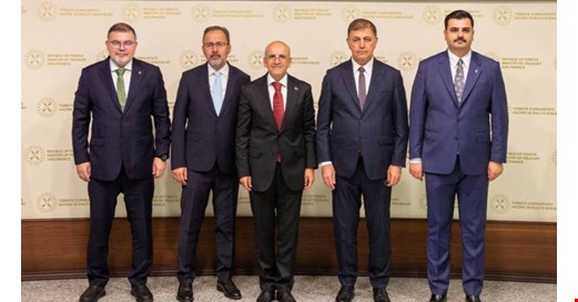 Cemil Tugay: CHP'li bir başkan olarak iktidarla çatışmayı seçersem randevu alamam; kutuplaşma Türkiye’yi yordu, herkes kaybediyor