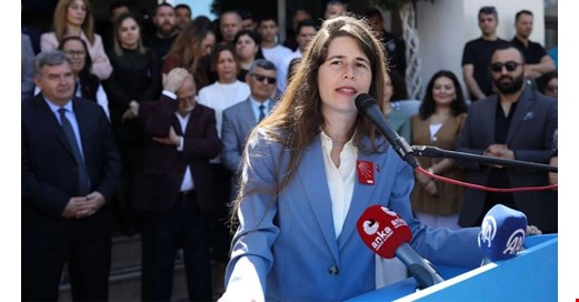 Çeşme Belediye Başkanı Lal Denizli serbest bırakıldı