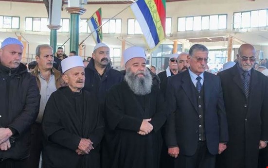 Dürziler, Süveyda’da ‘yerel yönetim’ ilan etti; modeli uygulamak için Kuzeydoğu Suriye yönetimi ile diyalog kuruldu