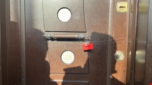 Düzce'de gazete  mühürlendi. Susturamayacaksınız!