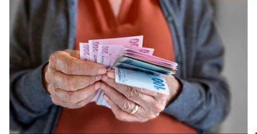Emekli ikramiyesine zam geliyor: Torba yasayla yeni düzenlemeler yolda