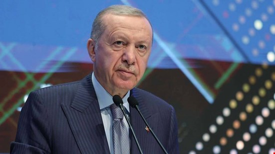 Erdoğan’dan CHP’ye: Mahkeme kararlarını tanımamak hukuk devletine kafa tutmaktır