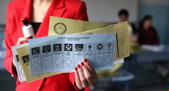 Erken seçim gündeminde anket: CHP’den AK Parti’ye fark; barajı aşamayan kritik partiler!