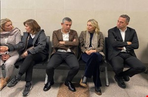 Ertuğrul Özkök: Bir fotoğrafın hatırlattığı gerçek: Bu ülkede 23 yılda neler geri tepti?