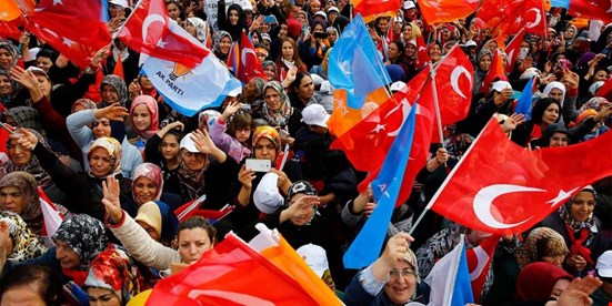 Ertuğrul Özkök: Son 72 saat’te gelen bilgi: AKP döneminde Türkiye’de “çok dindarım” diyen kaç kişi kaldı?