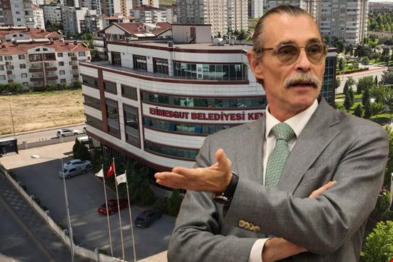 Etimesgut Belediyesi'ne operasyon: 4 kişi zimmet suçlamasıyla gözaltında