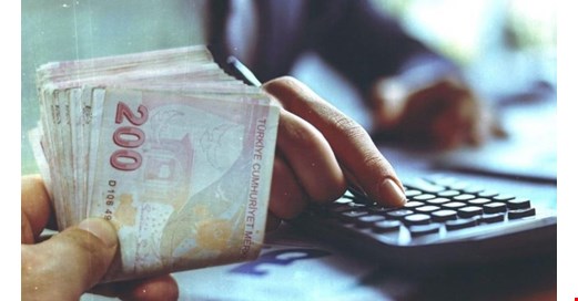 Faiz yükü ve borçlar vatandaşı vurdu: Takipteki krediler 541 milyar TL'yi aştı