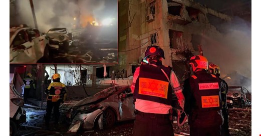 Gece boyunca 25 dalga saldırı: İran’dan İsrail’e en sert cevap