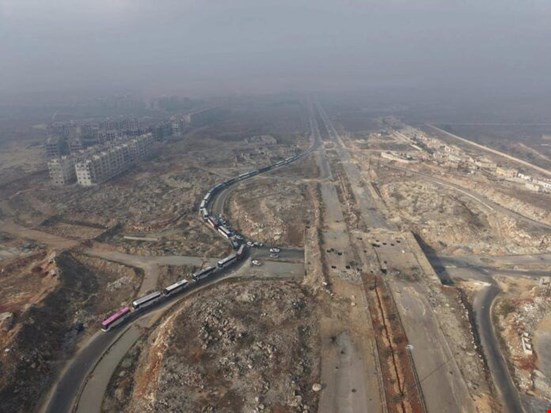 Halep’te son durum: SDG’ye bağlı mahalle konseyi “direnme” kararı aldı: SDG’lileri taşıyacak otobüsler boş döndü