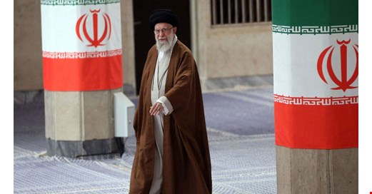 Hamaney’in yerine geçecek dini lider seçildi