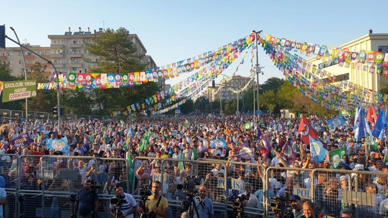 HDP'nin 'Çözüm Biz'de' mitingi: Sömürü politikalarına izin vermeyeceğiz