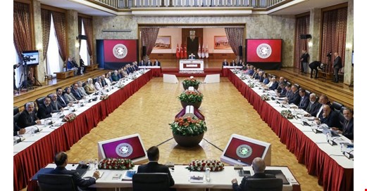 Komisyon üçüncü kez toplanıyor: İYİ Parti'yle yeniden temas kurulacak